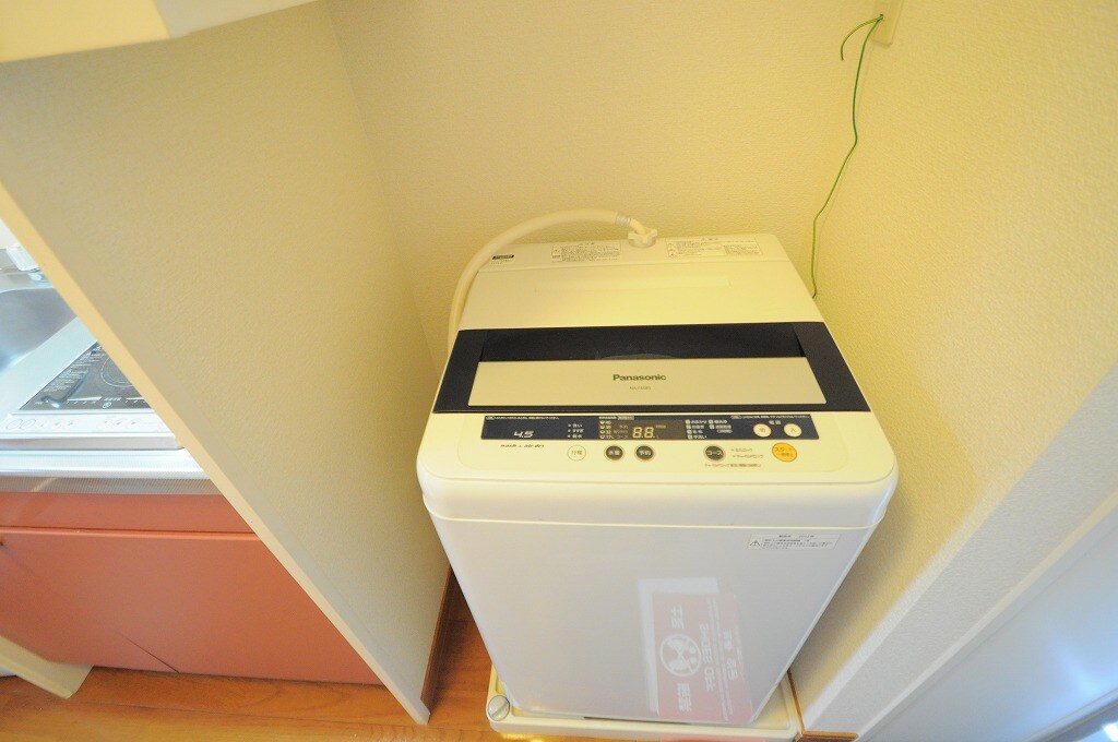 物件内観写真19　(洗濯機はお部屋によってメーカー異なります。)