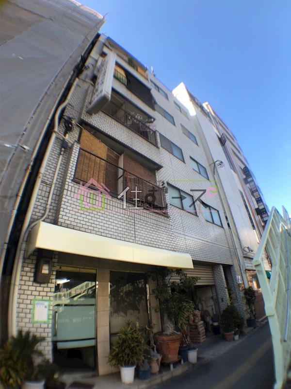 メゾン富地