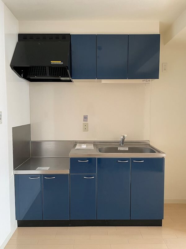 物件内観写真3　(2口ガスコンロ設置可能)