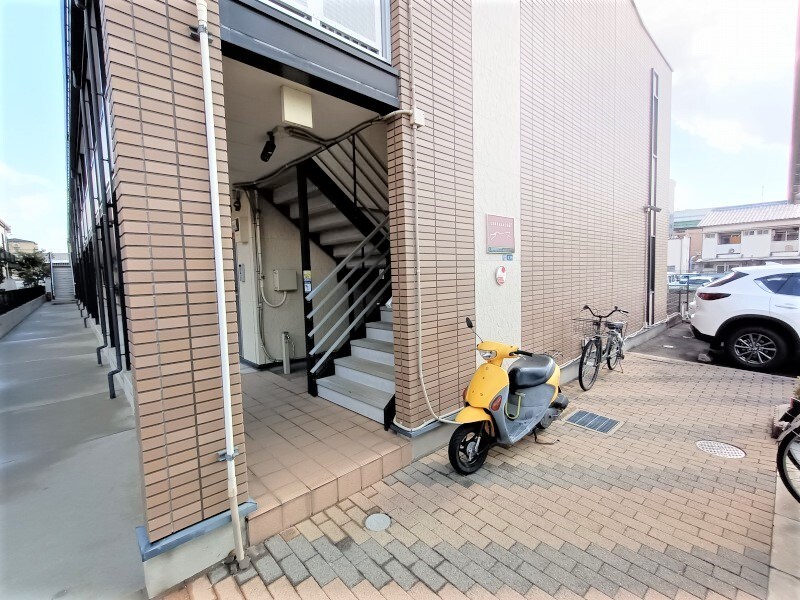 物件内観写真11　(物件入り口です。)