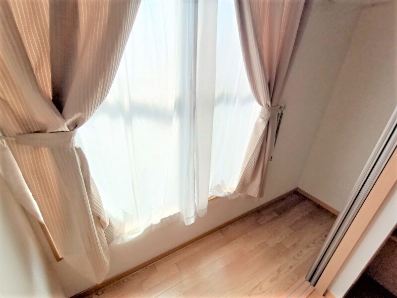 物件内観写真18　(Ｓコート（洗濯物干し場）)