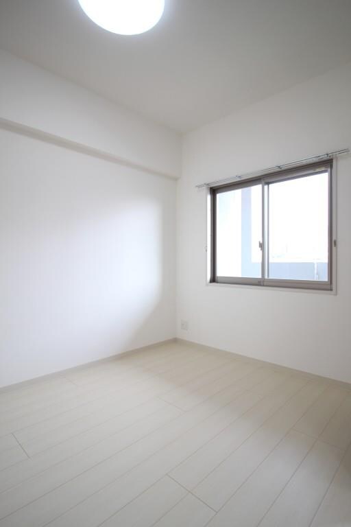 物件内観写真22　(洋室)