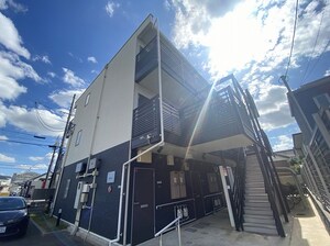 レオネクスト南本町外観写真