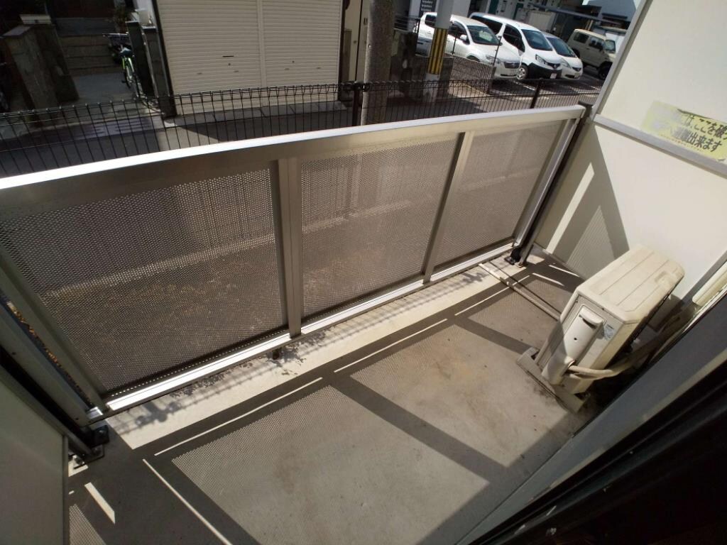 物件内観写真12　(エアコン設置)