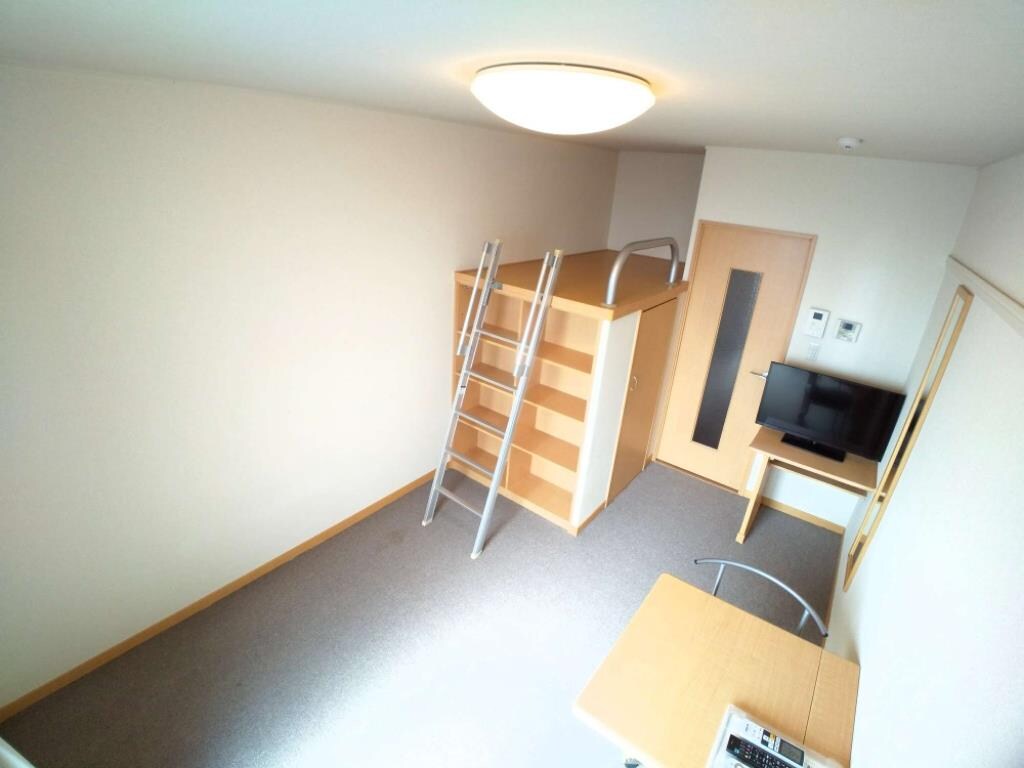 物件内観写真15　(使い勝手のいい家電配置)