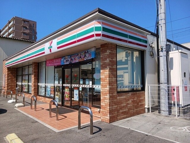 物件内観写真14　(セブンイレブン 泉大津市役所前まで300m)