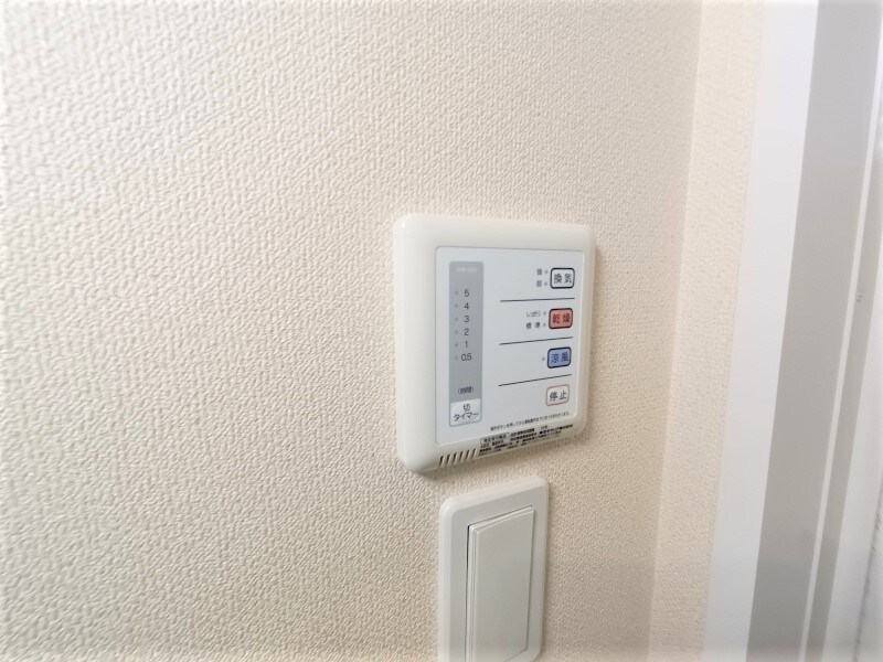 物件内観写真14　(浴室換気乾燥機付き)