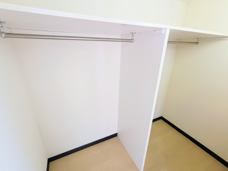 物件内観写真17　(収納スペースです。)