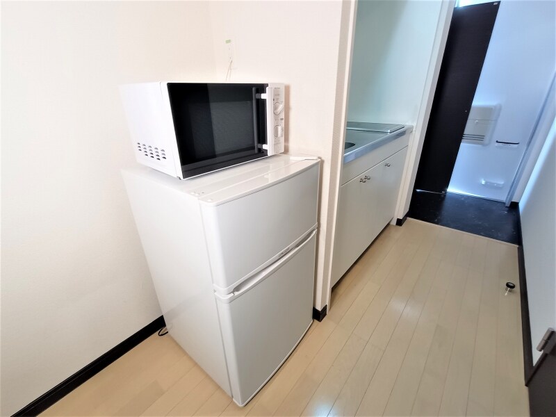 物件内観写真20　(家電・家具設置のお部屋です。)