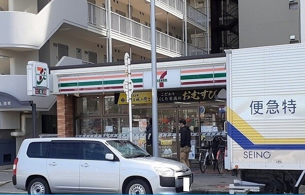 物件内観写真15　(セブンイレブン様まで89m)