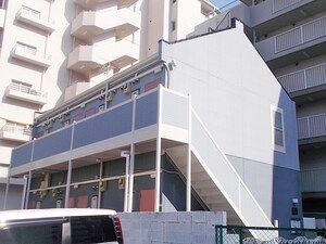 レオパレスノースアベニュー外観写真