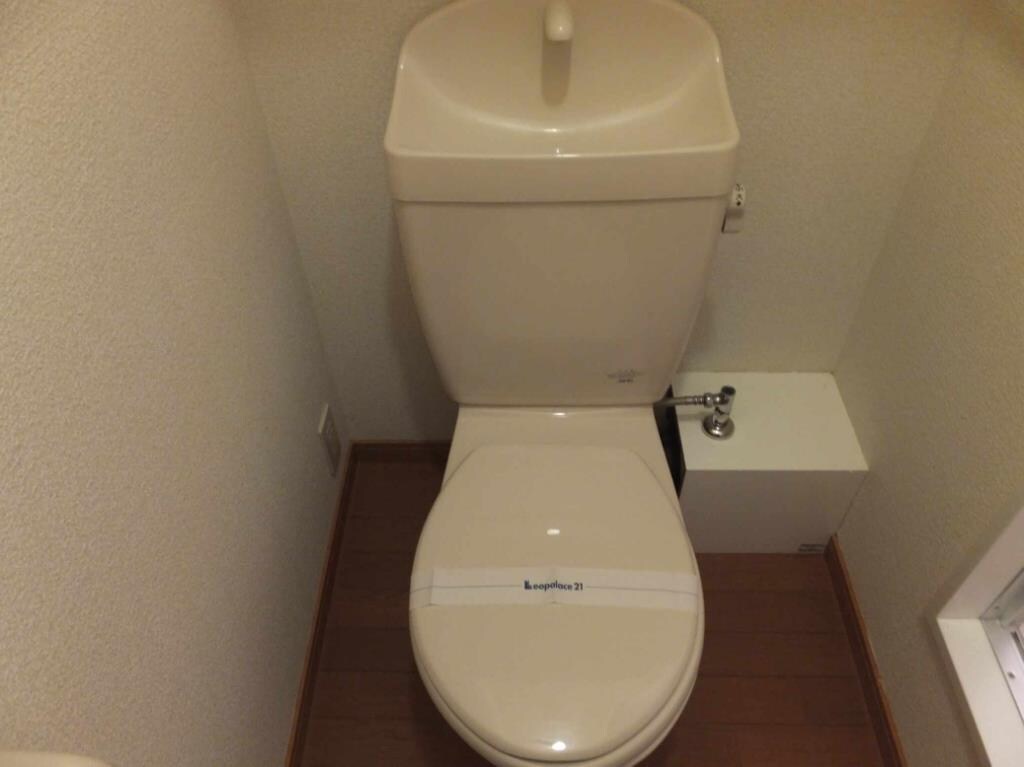 物件内観写真10　(風呂、トイレで生活しやすい物件です！)