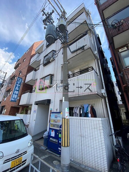 ロイヤル神路II外観写真