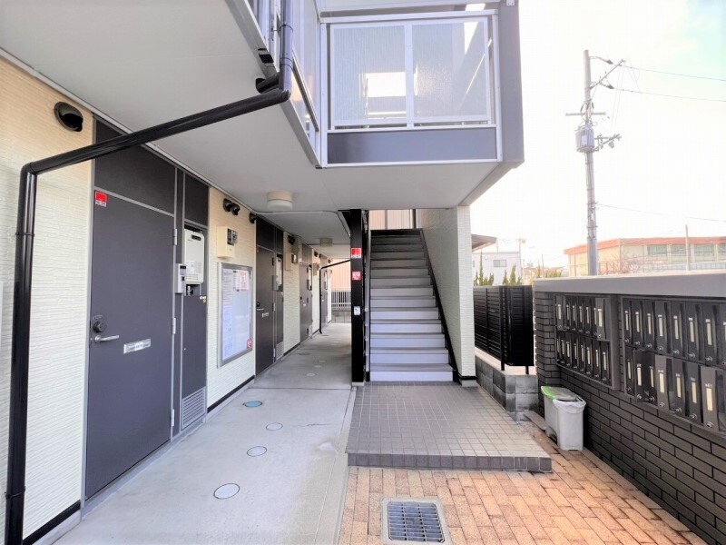 物件内観写真12　(物件入り口です。)