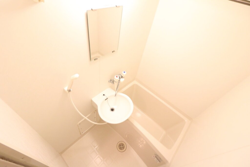 物件内観写真5　(同タイプの物件写真です。)