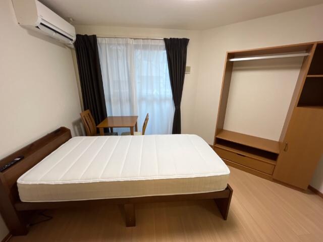 物件内観写真8　(洋室)