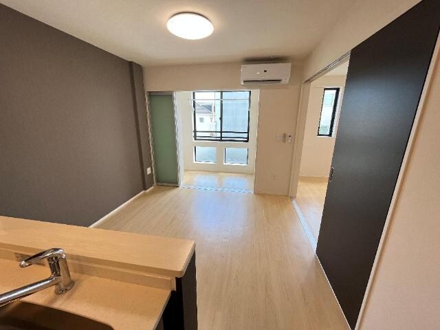 物件内観写真4　(リビング（イメージ）)