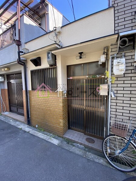 生野区中川東１丁目　貸家外観写真