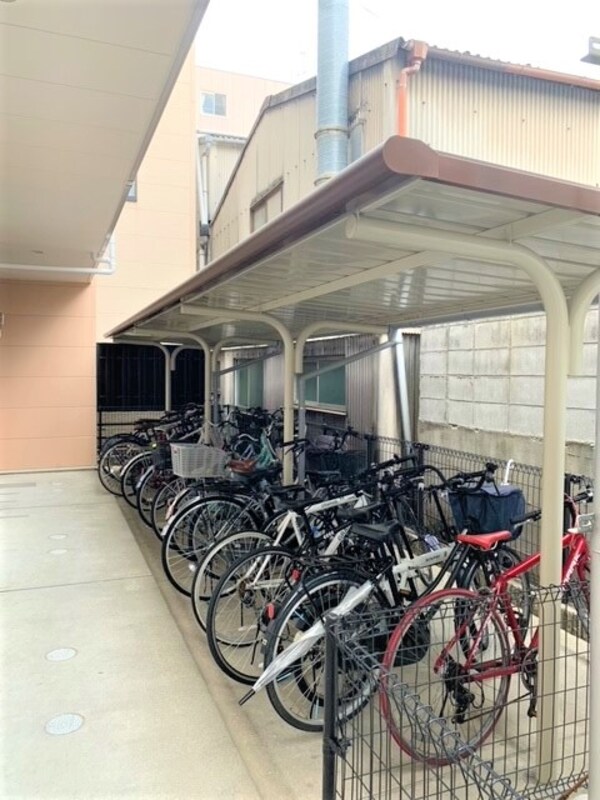 その他(自転車置き場)