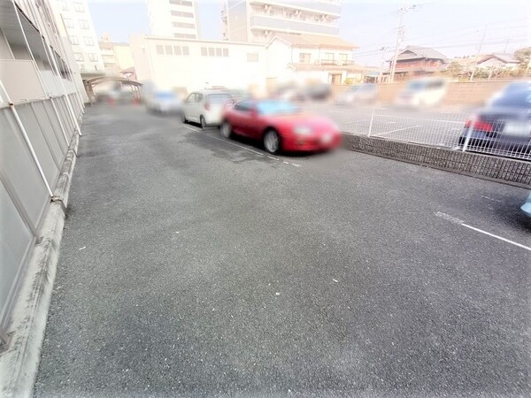 その他(駐車場は別料金となります。)