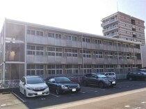 レオパレスルナIの外観写真