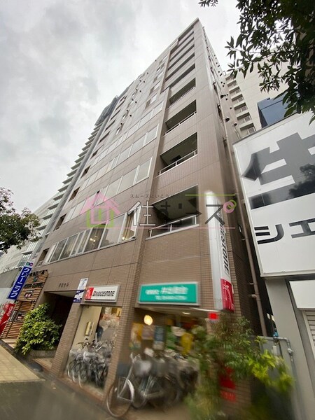 井出ビル外観写真