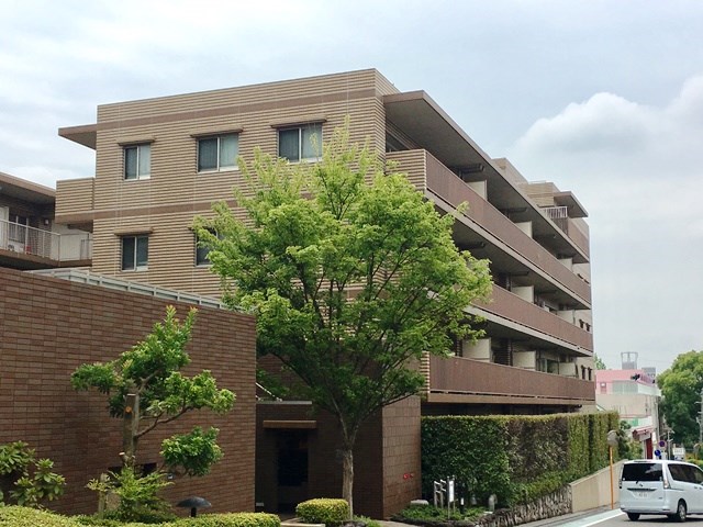 パークコート千里桃山台