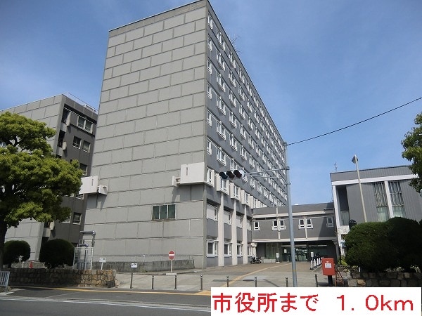 その他(尼崎市役所まで1000m)