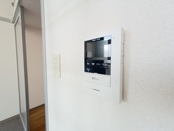 その他(モニター付きインターフォン付き。)