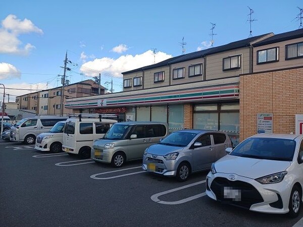 その他(セブンイレブン様まで750m)