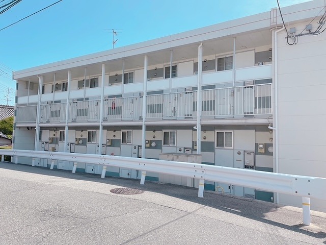 レオパレス三番町
