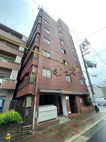 塚本ビルの外観写真