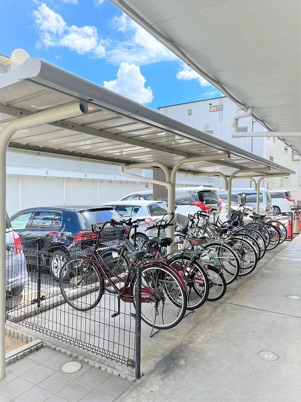 物件内観写真10　(駐輪場付き♪)