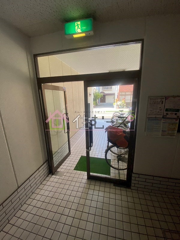 ロビー