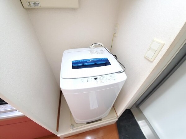 その他(洗濯機のメーカーはおへやによって異なります。)