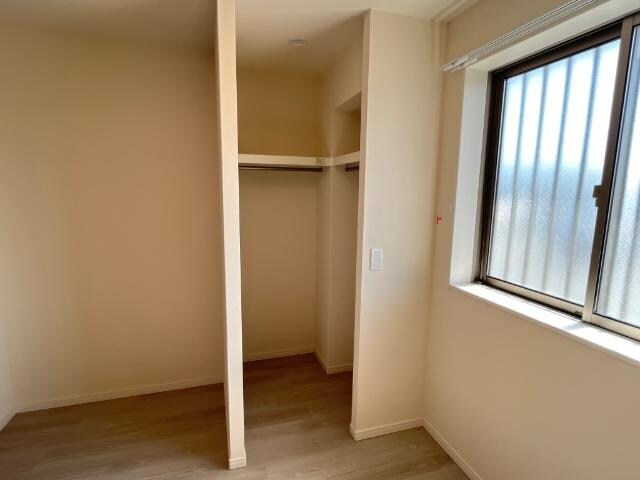 物件内観写真21　(クローゼット)