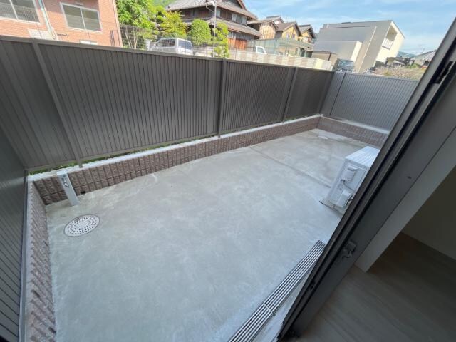 物件内観写真23　(専用庭)