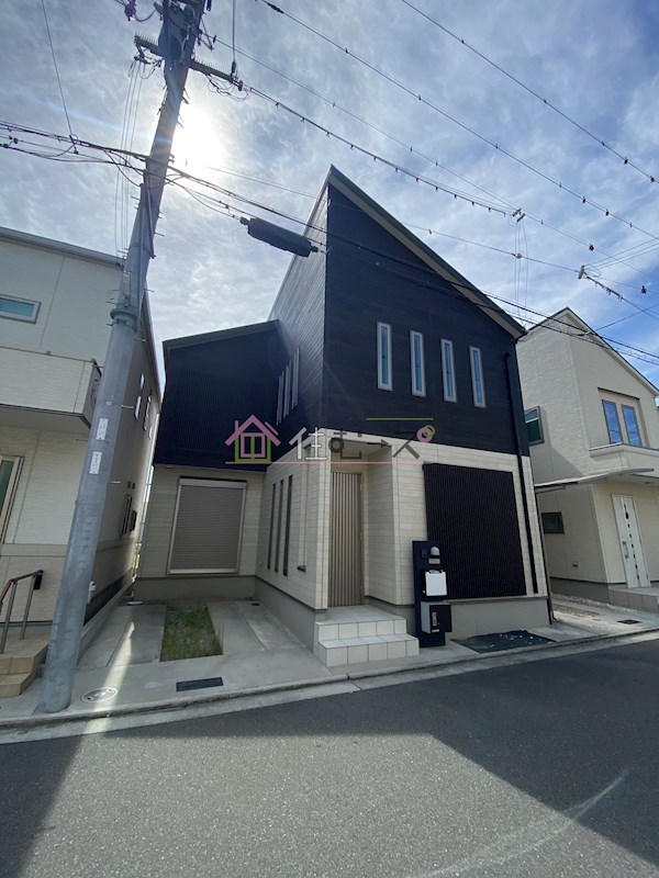 鶴町3丁目戸建
