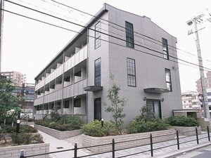 レオパレスツインズ加島弐番館外観写真