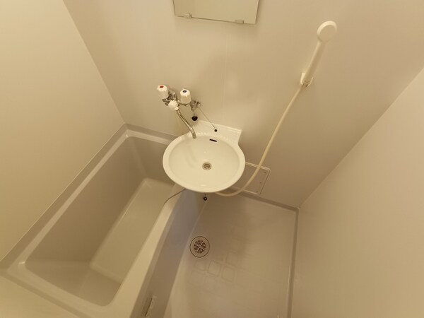 風呂画像(同タイプの物件写真です。)
