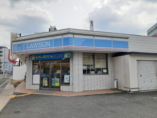 物件内観写真17　(ローソン様まで750m)