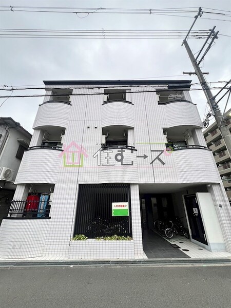 ホワイトヴィラ杉本外観写真