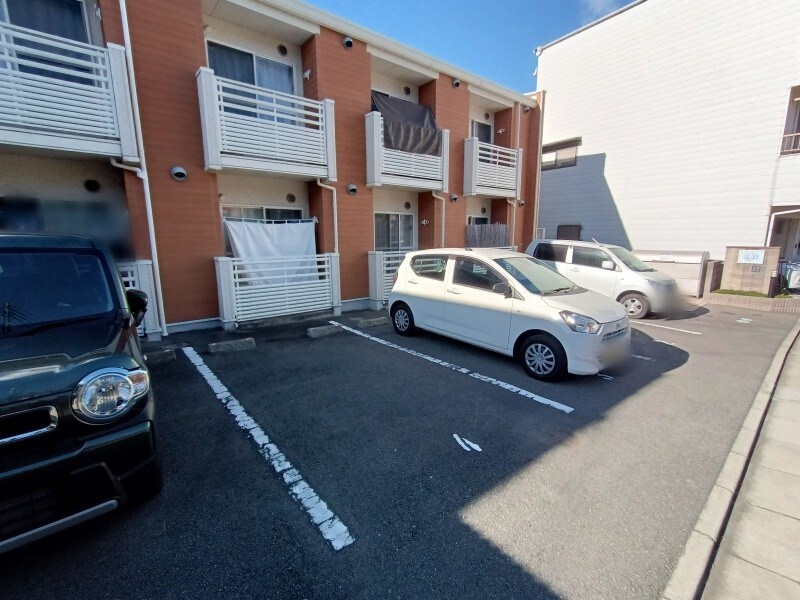 物件内観写真11　(駐車場は別料金となります。)