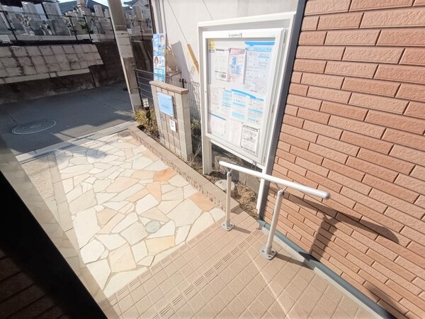 その他(物件のエントランスです。)