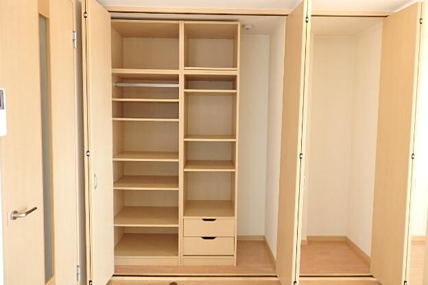 物件内観写真9　(クローゼット)