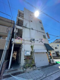 中村マンションの外観写真