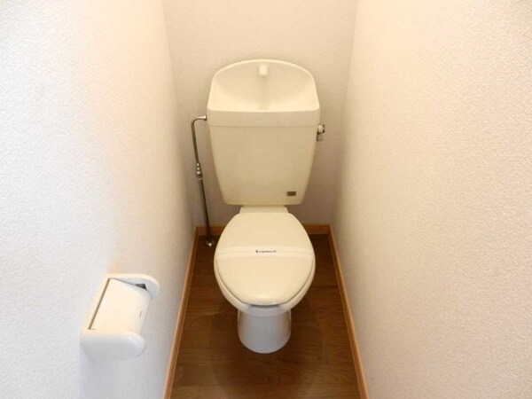 トイレ(明るい色調でリラックスできるトイレ)
