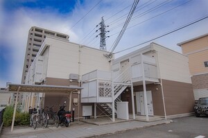 レオパレス東岸和田外観写真