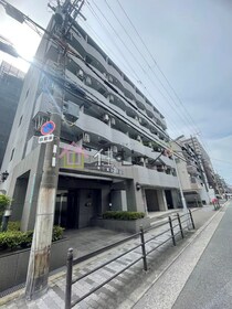 ノルデンハイム東三国IIIB棟の外観写真