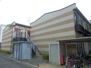 レオパレス北巽駅北外観写真